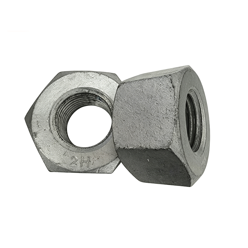 ASTM A194 B7 mustat raskaat kuusiomutterit